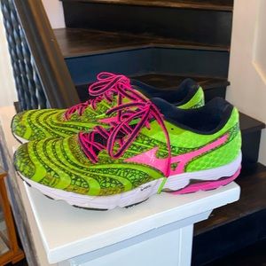 Mizuno-Wave Sayanara 2-Running Shoes 👟
